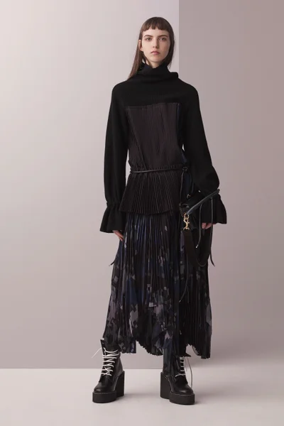 Look 10